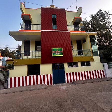 Sri Thirumal Home Stay Kumbakonam Bagian luar foto