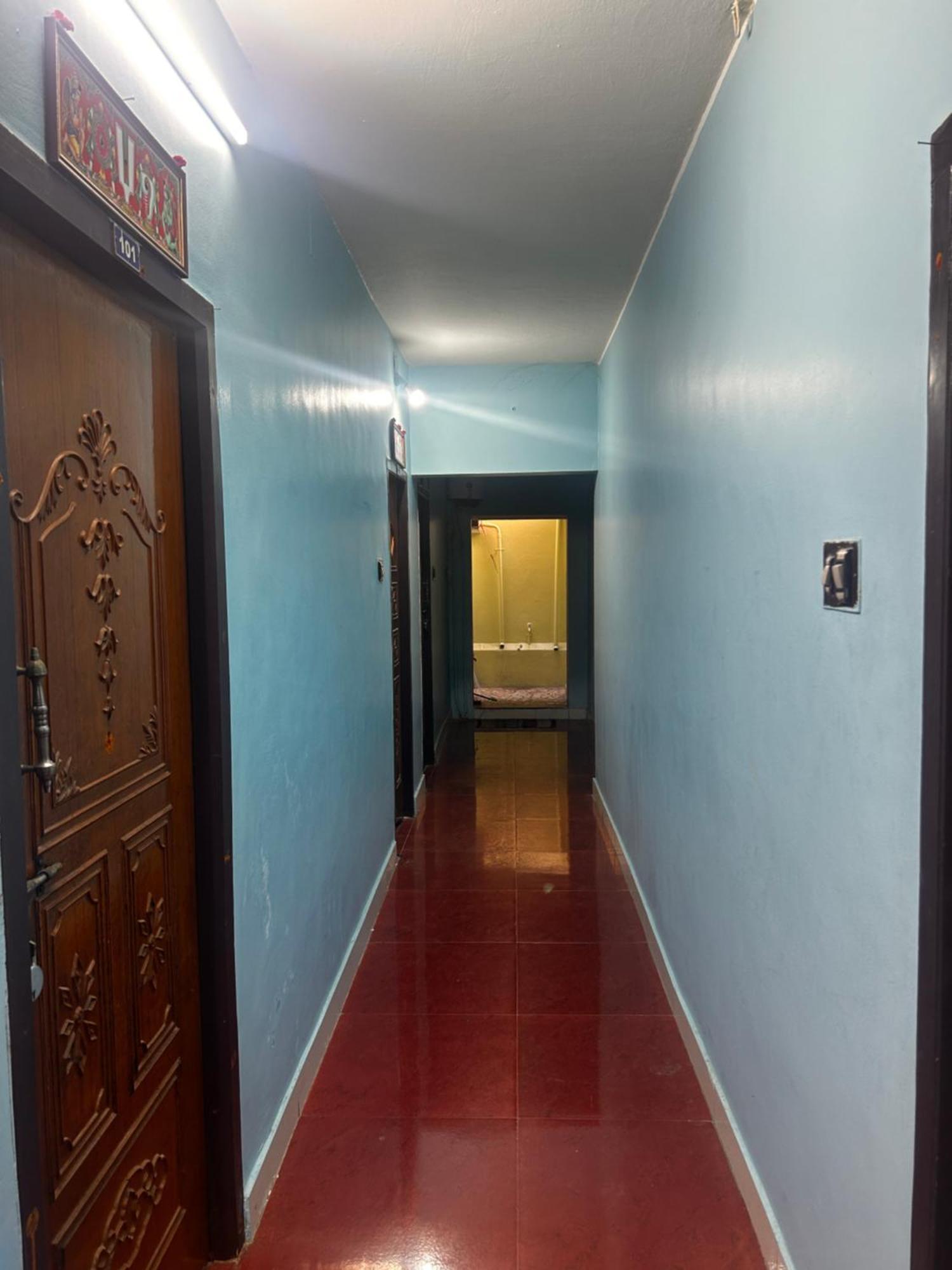 Sri Thirumal Home Stay Kumbakonam Bagian luar foto